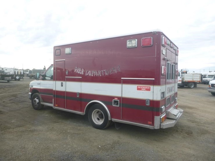 2014-ford-e350-image-4