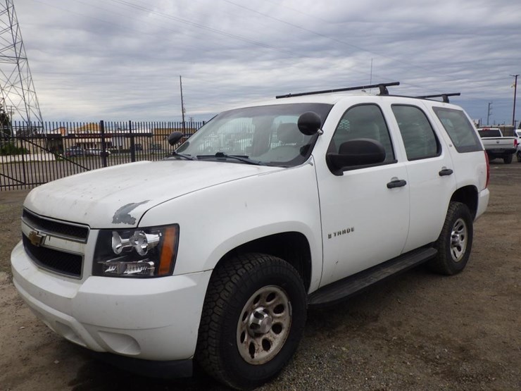 2008-chevrolet-tahoe-image-1