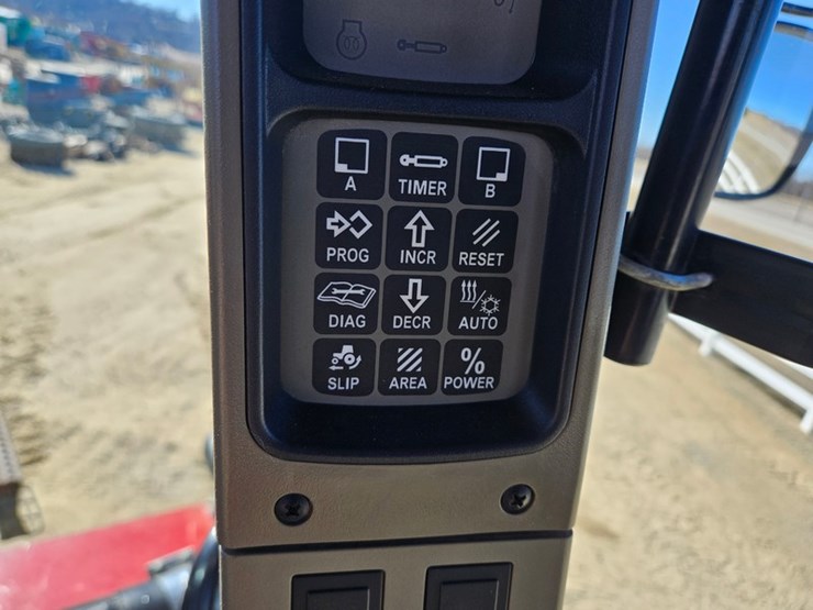 case-ih-375-image-33