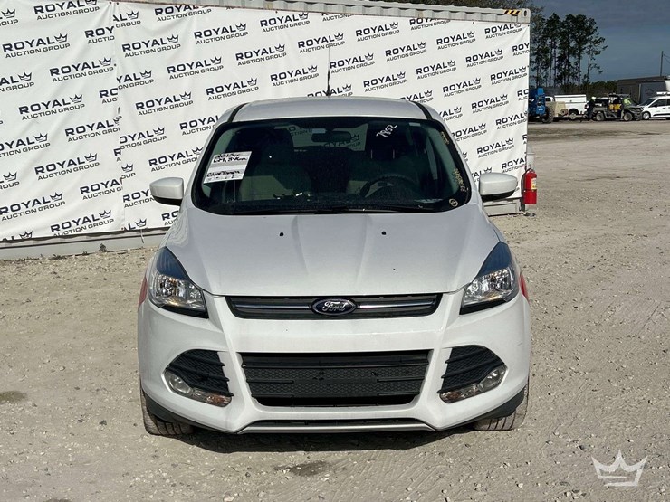 2015-ford-escape-image-22