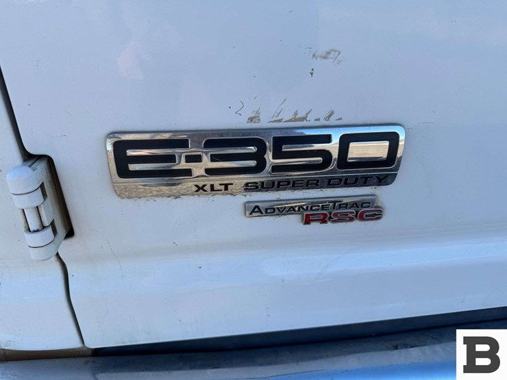 2006-ford-econoline-350-image-18