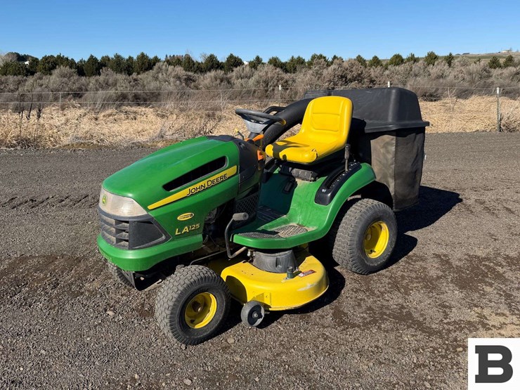 john-deere-la125-image-1