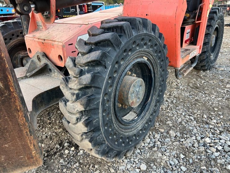 sky-trak-10054-image-13