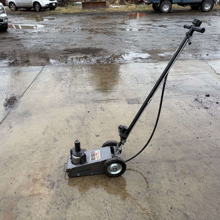 Pittsburgh 22 Ton Air Hydraulic Floor Jack