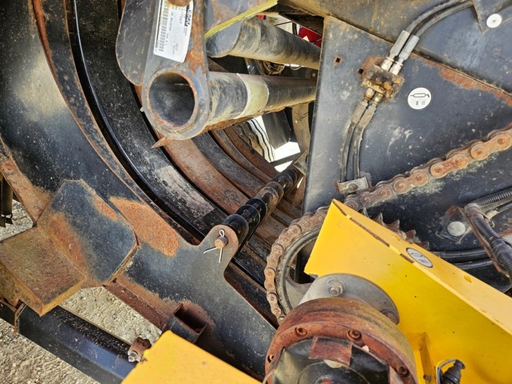 new-holland-bb940a-image-52