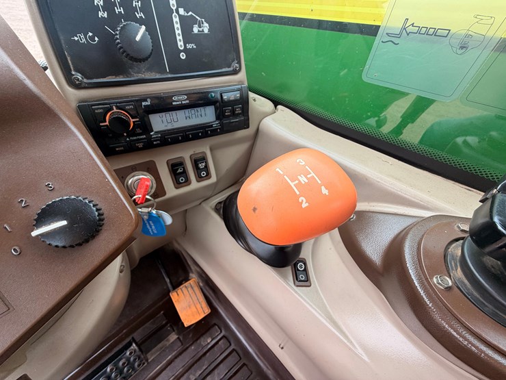 2006-john-deere-3420-image-35