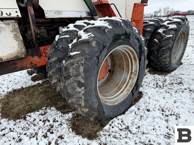 case-2670-tractor-image-12