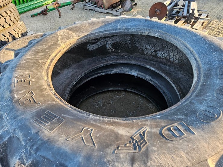 john-deere-1065-image-19