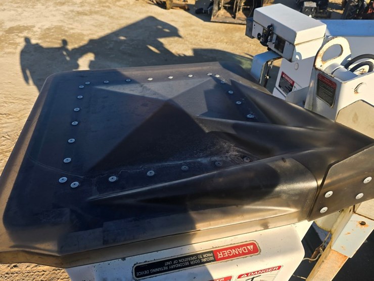 2008-ford-f550-image-21