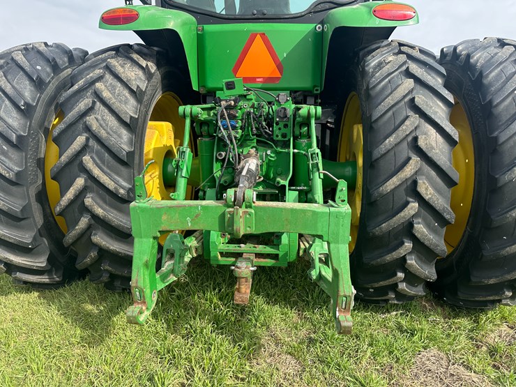 john-deere-8285r-image-19