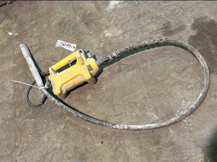 #4015-•-wacker-neuson-concrete-vibrater-image-1