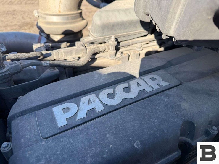 2019-kenworth-t680-image-51