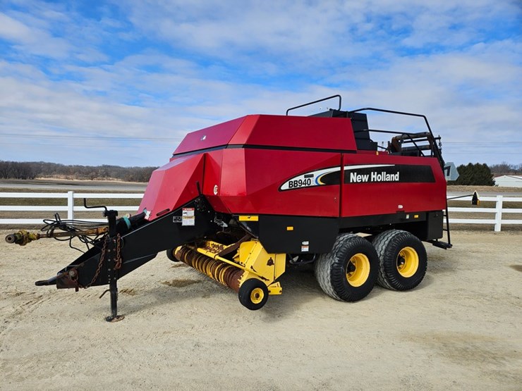 new-holland-bb940a-image-1