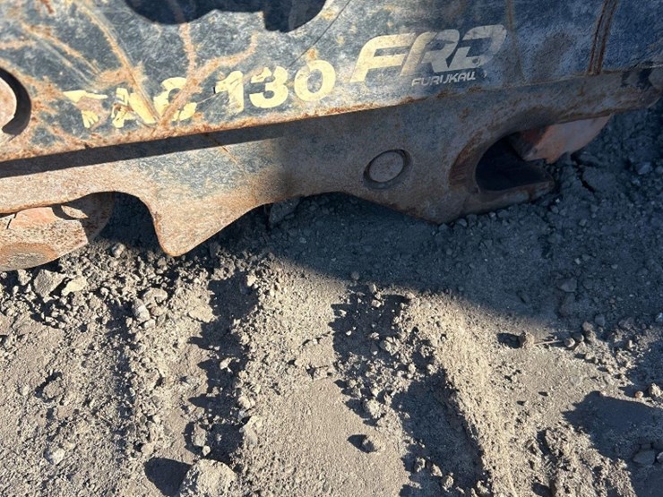 2020-link-belt-145x4-zero-swing-hydraulic-excavator-image-6