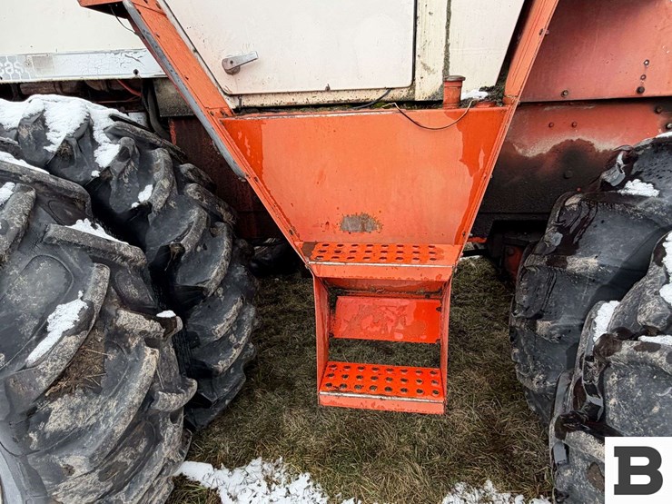 case-2670-tractor-image-17