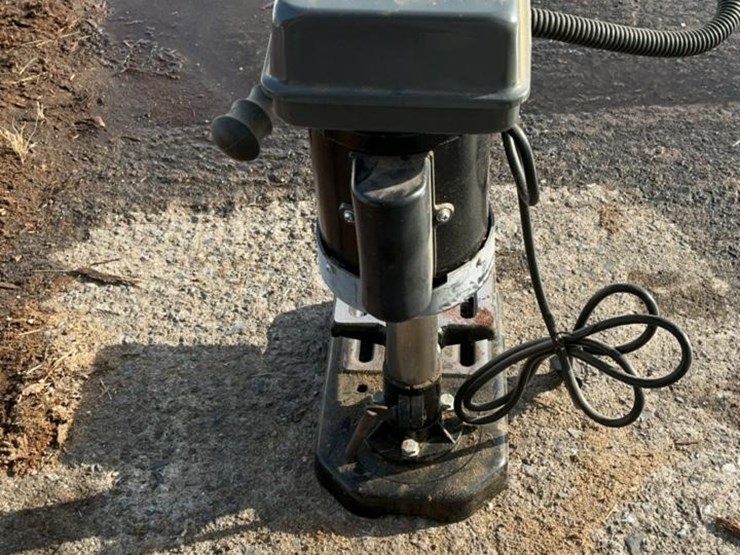 #269-•-central-machinery-5-speed-bench-drill-press-image-4