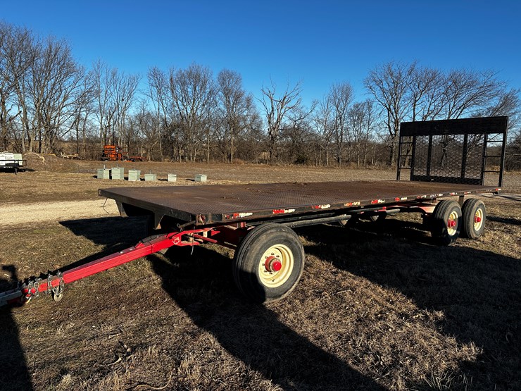 #209022-•-used-steel-hay-trailer-image-1