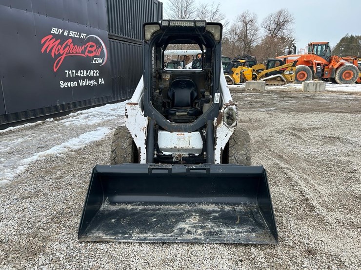 2015-bobcat-s570-image-7