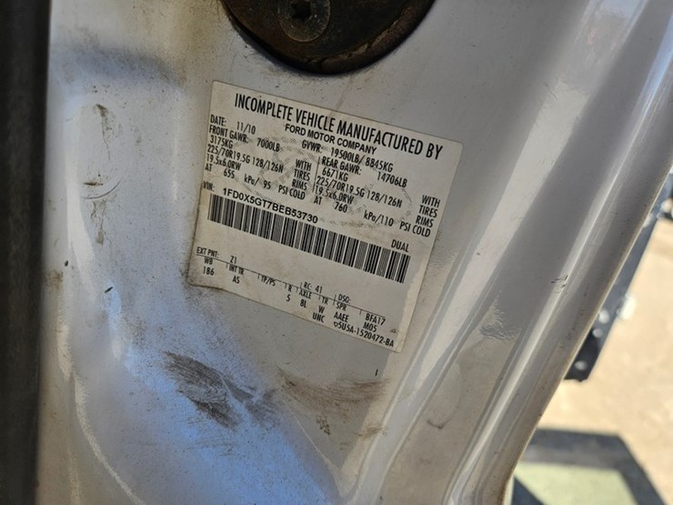 2011-ford-f550-image-51