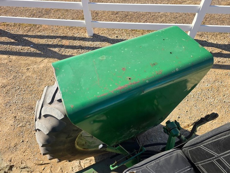 oliver-1600-image-18