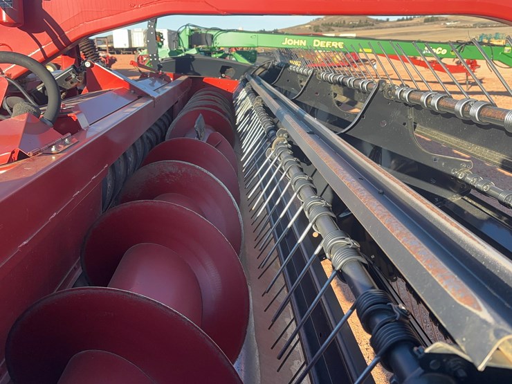 2013-case-ih-sc101-image-12