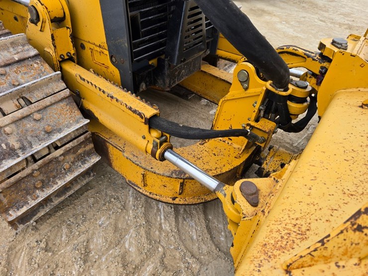 2002-deere-450h-lt-image-10