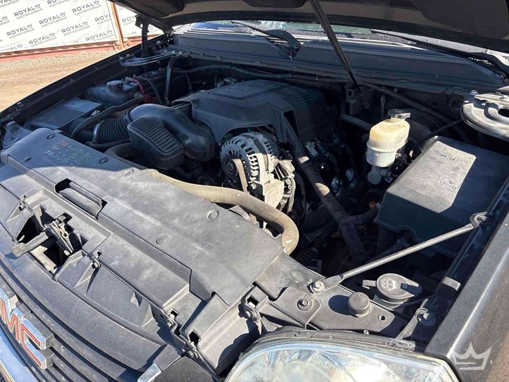 2014-gmc-yukon-image-9