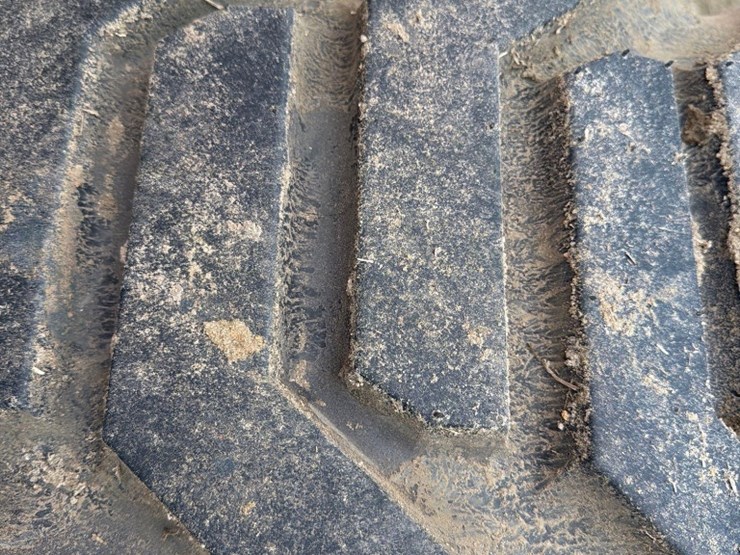 2012-jlg-600aj-image-7