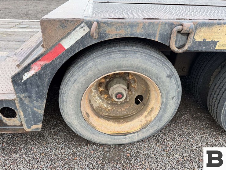 2005-fontaine-low-bed-trailer-image-21