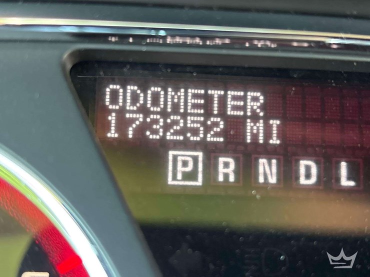 2014-gmc-acadia-image-6