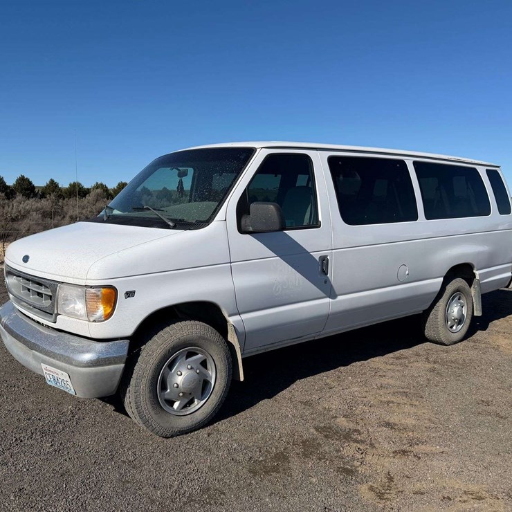 1999 FORD ECONOLINE 350