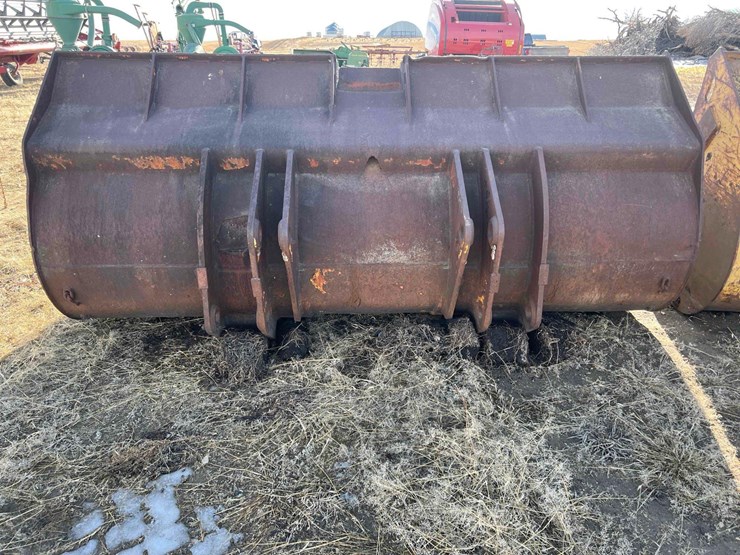 wheel-loader-bucket-image-8
