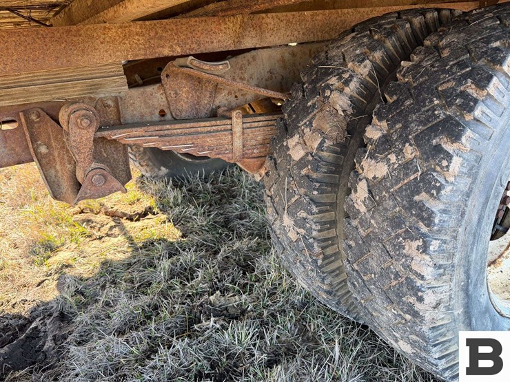 1979-gmc-sierra-3500-image-15