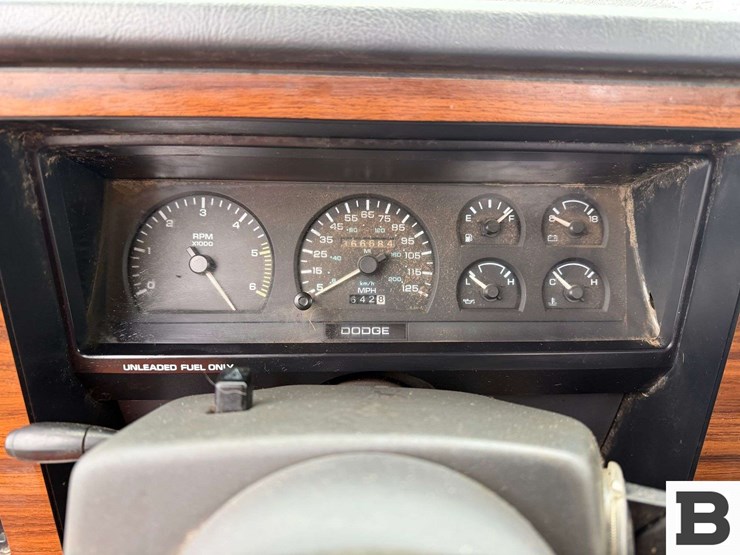 1993-dodge-dakota-image-25