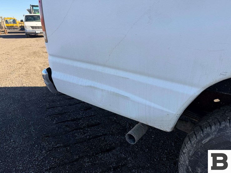 1999-ford-econoline-350-image-19