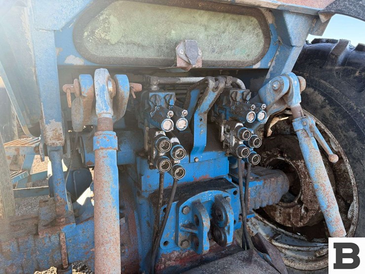 ford-tractor-image-29