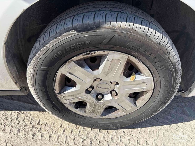 2012-dodge-grand-caravan-image-26