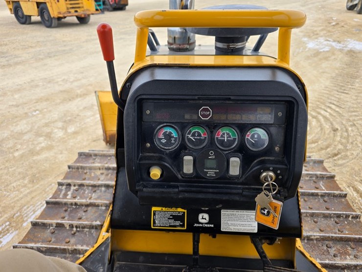 2002-deere-450h-lt-image-27