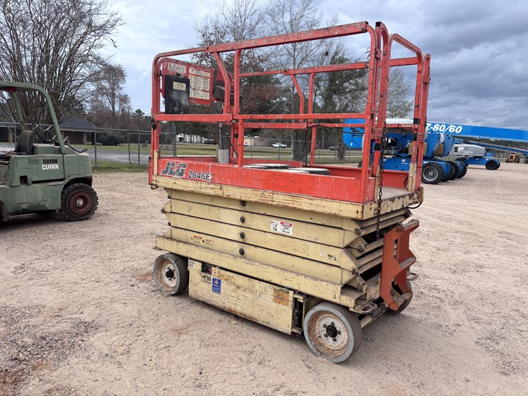 jlg-2646e-image-2