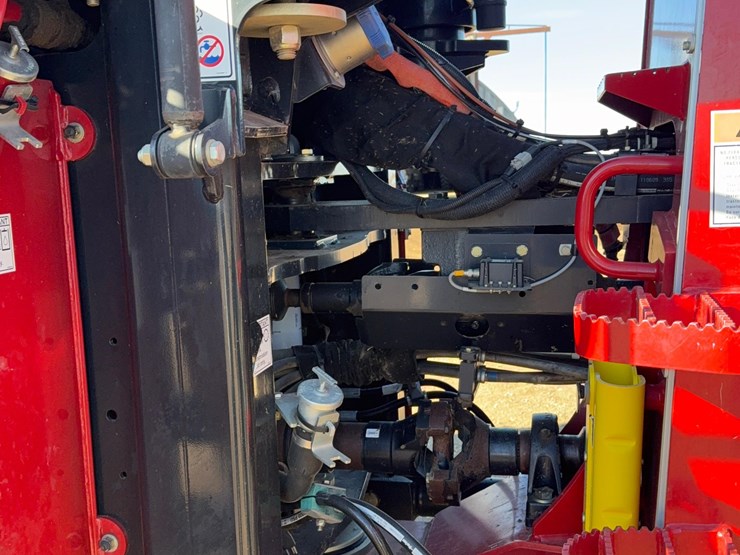 2012-case-ih-steiger-350-hd-tractor-image-32