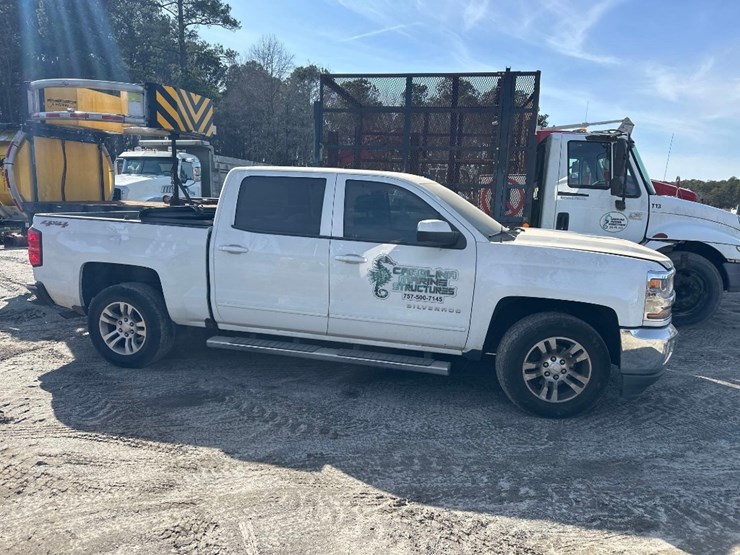 2016-chevrolet-silverado-1500-image-2