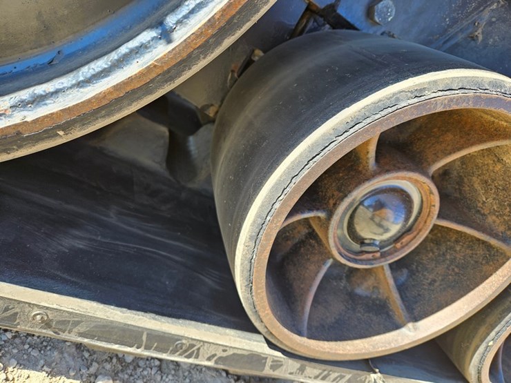 case-ih-375-image-48