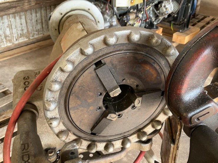 #243-•-ridgid-300-pipe-threader-image-8