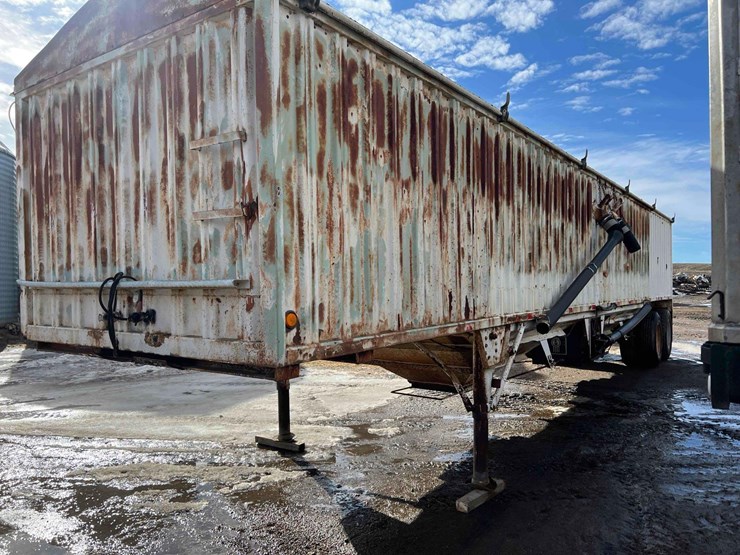 hopper-trailer-image-6