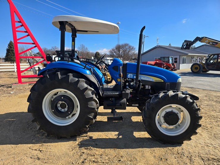 new-holland-td5040-image-9