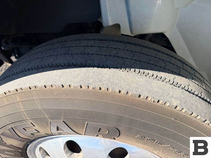 2010-international-durastar-4400-image-11