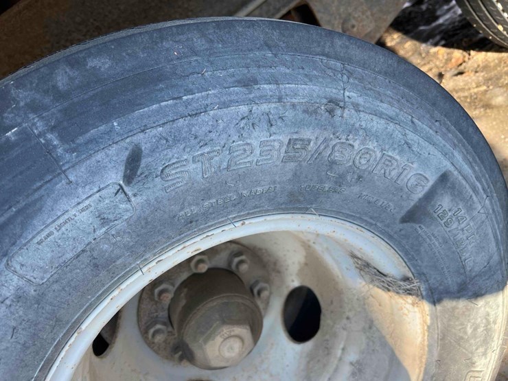 infinity-gooseneck-trailer-image-8