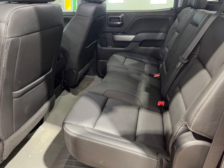 2018-chevrolet-silverado-1500-ltz-image-14