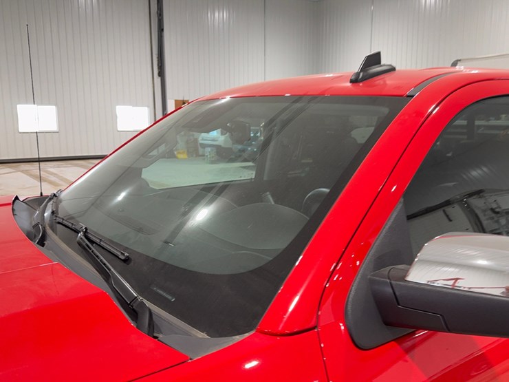 2018-chevrolet-silverado-1500-ltz-image-29