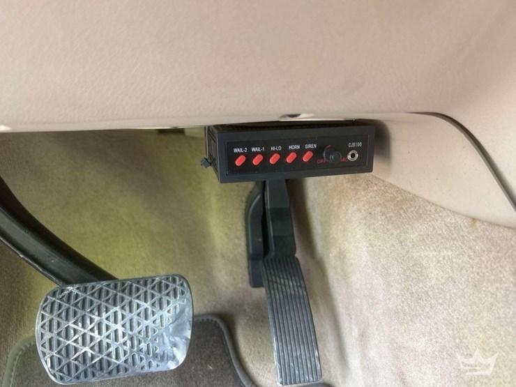 2013-mercedes-benz-gl450-image-13